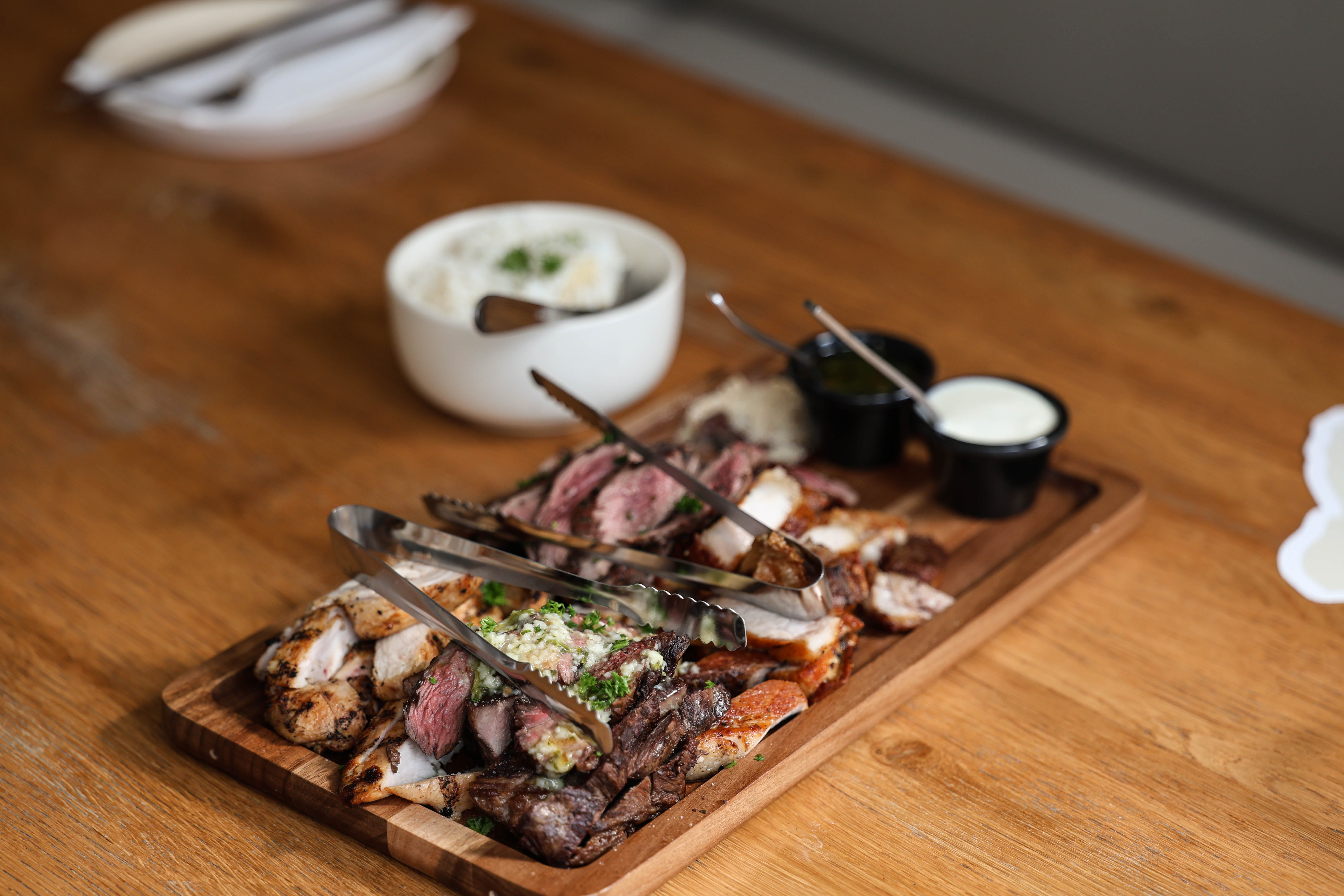 Tábua de Carne — sharing plate for 2